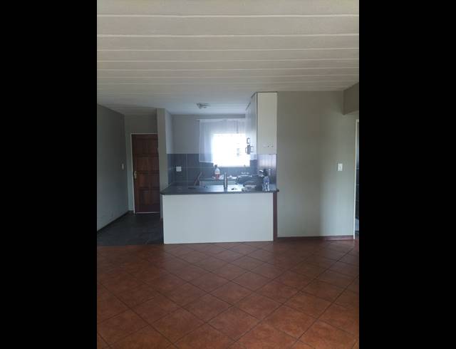 2 bed property to rent in VORNA VALLEY